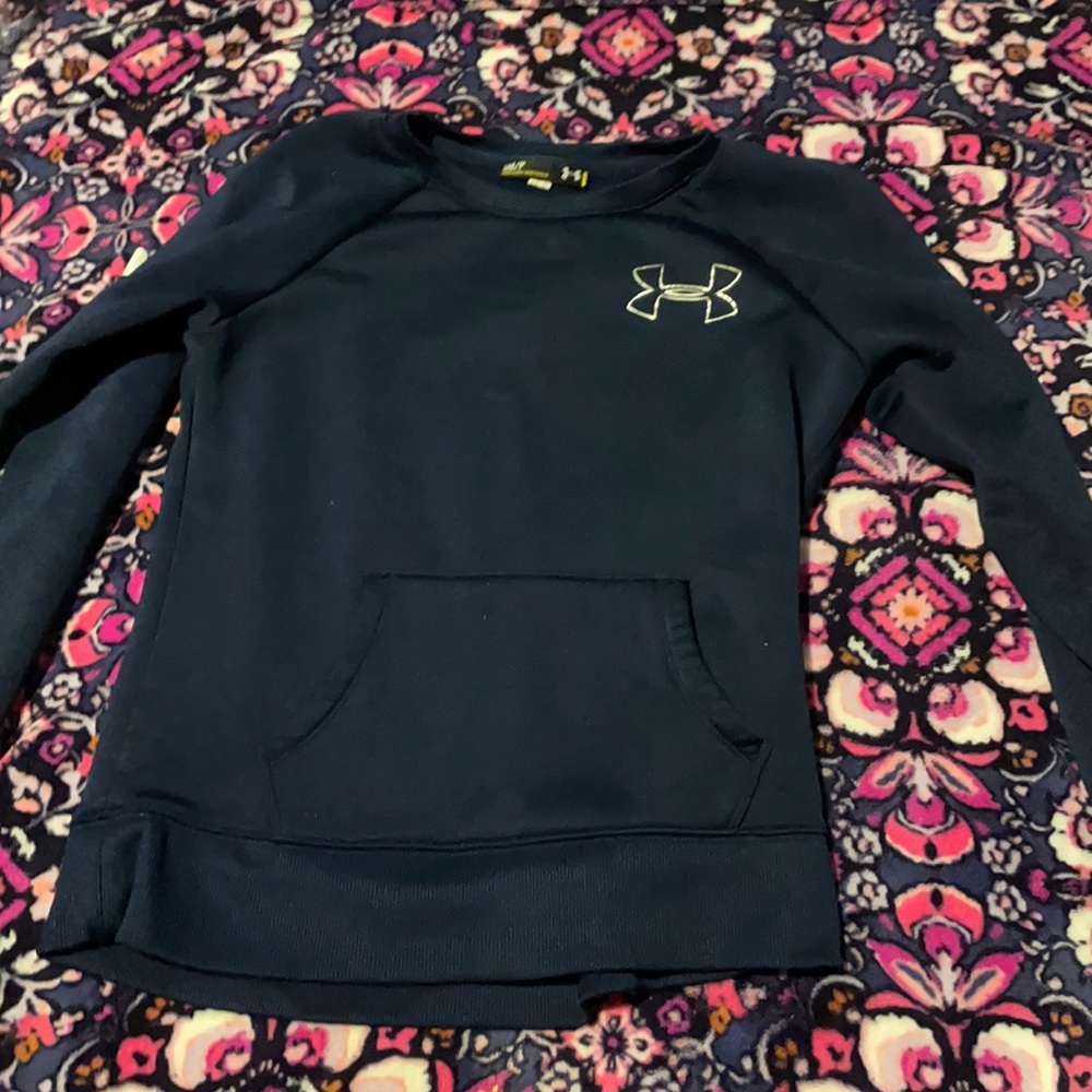 Under armor sweatshirt